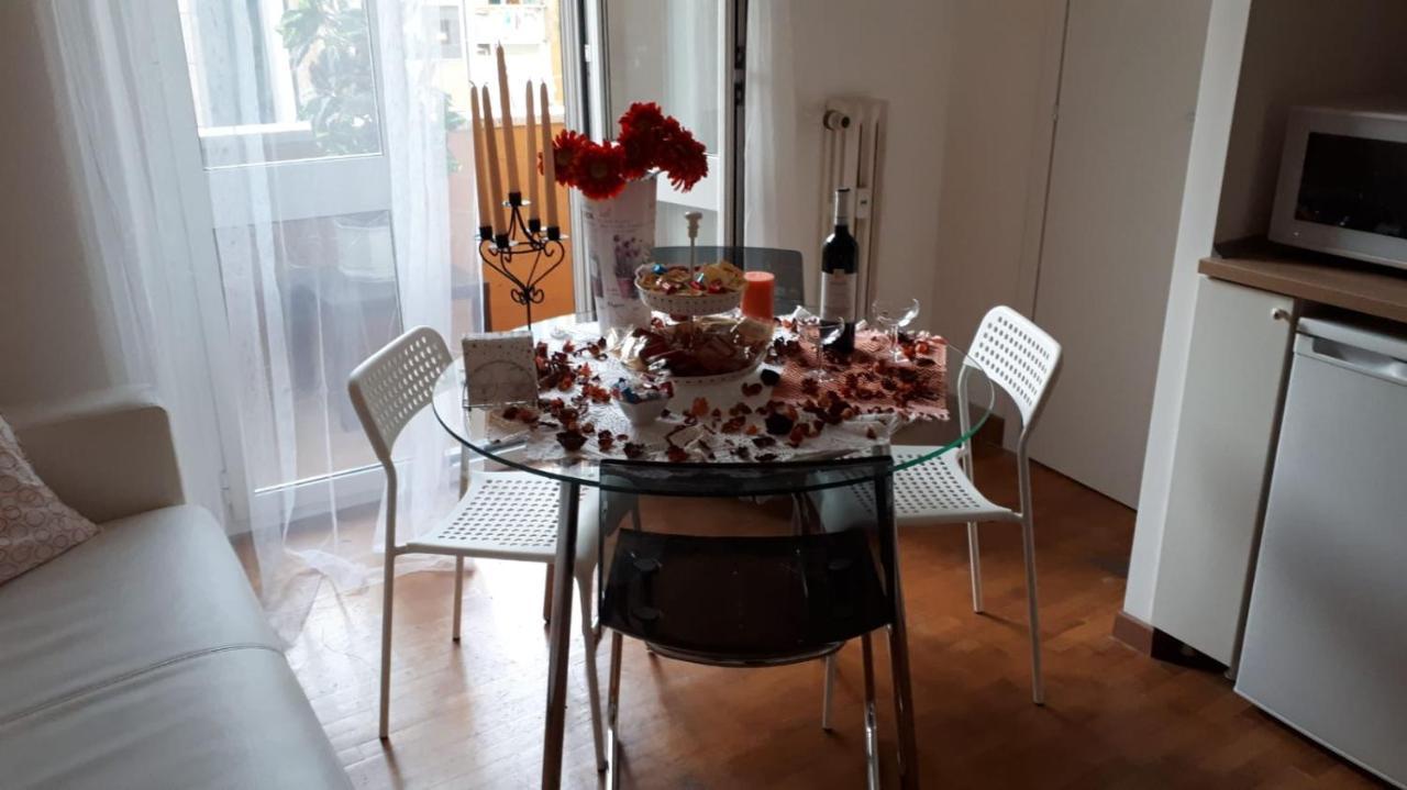 Domi Marconi 28 Apartment Rome Bagian luar foto