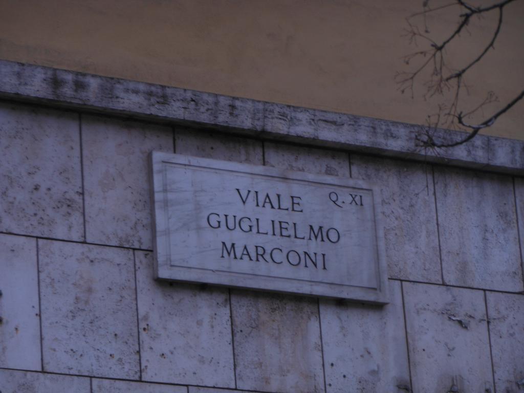 Domi Marconi 28 Apartment Rome Bagian luar foto